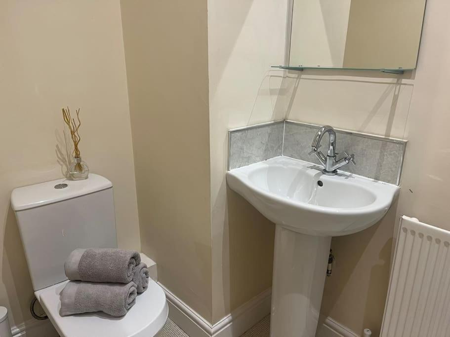 Thurnams House, Ground Floor Apt 칼라일 외부 사진